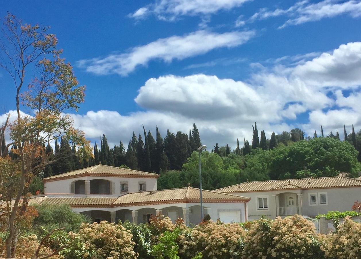 קרקסון Residence Alpha Centauri מראה חיצוני תמונה