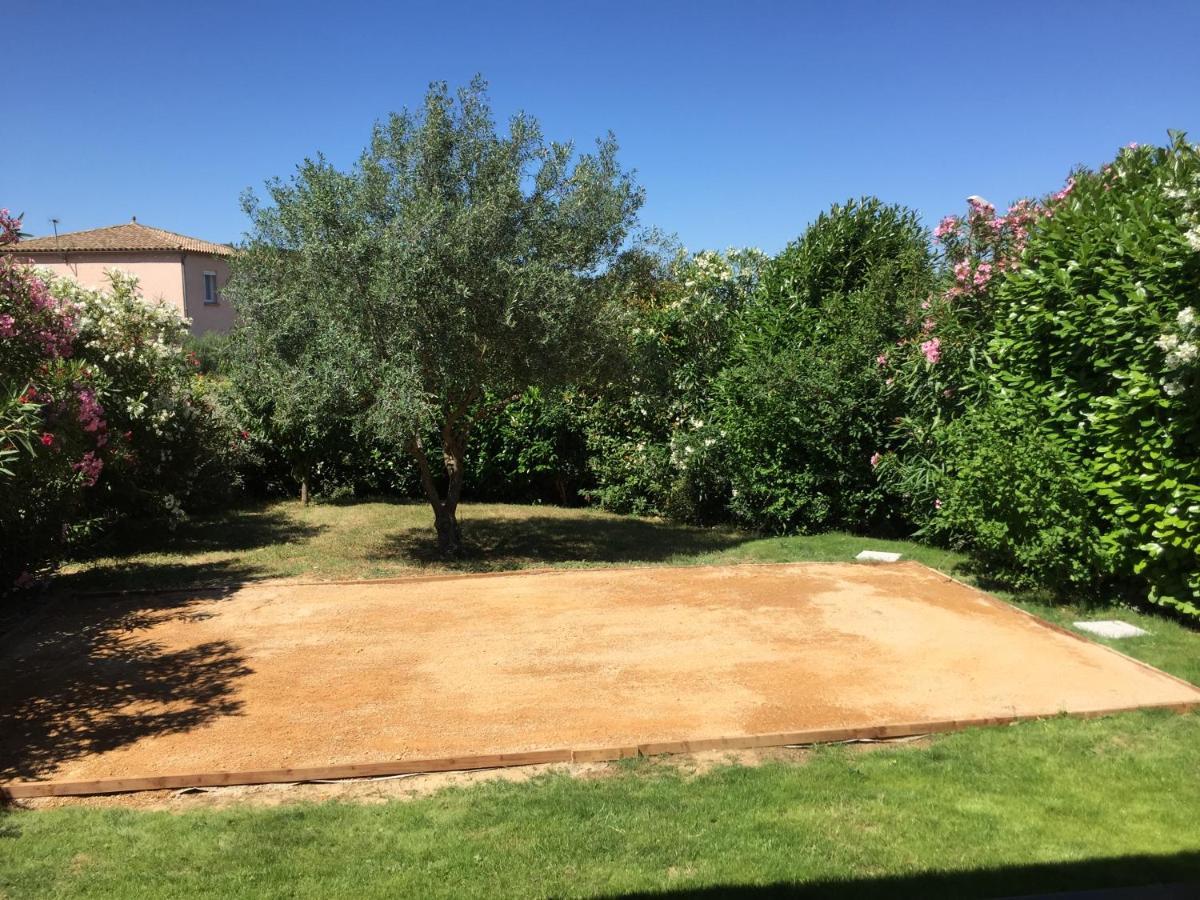 קרקסון Residence Alpha Centauri מראה חיצוני תמונה